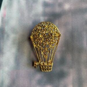 Gold Hot Air Ballon Pin Brooch